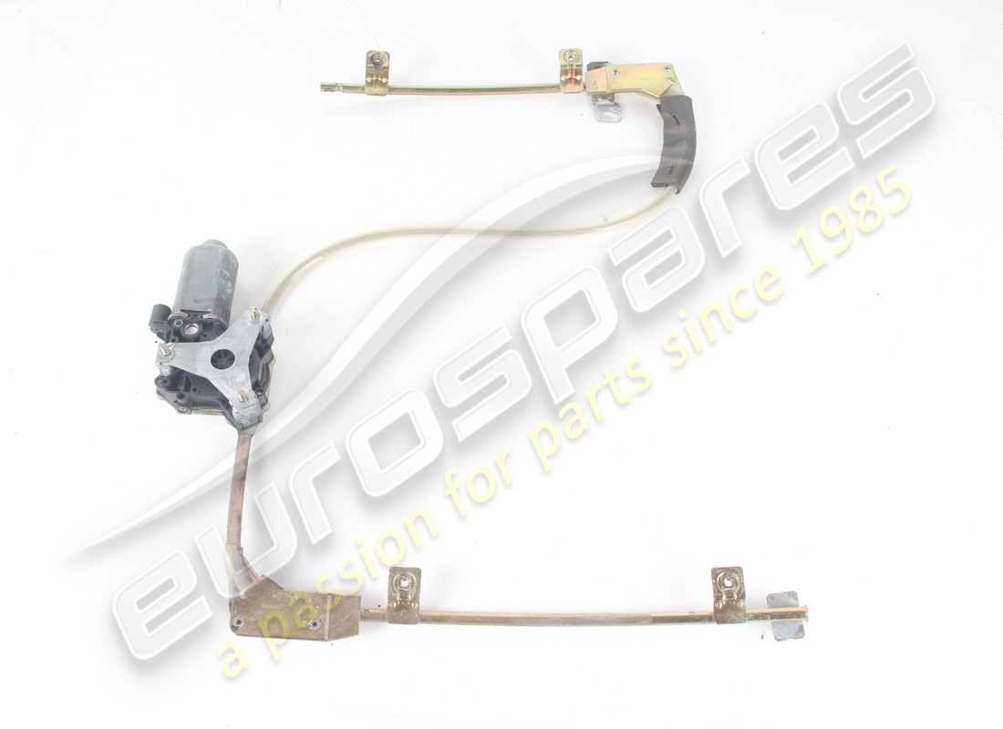 USED MASERATI RH WINDOW RAISER. PART NUMBER 377705072 (1) used maserati rh window raiser. part number 377705072 (1)