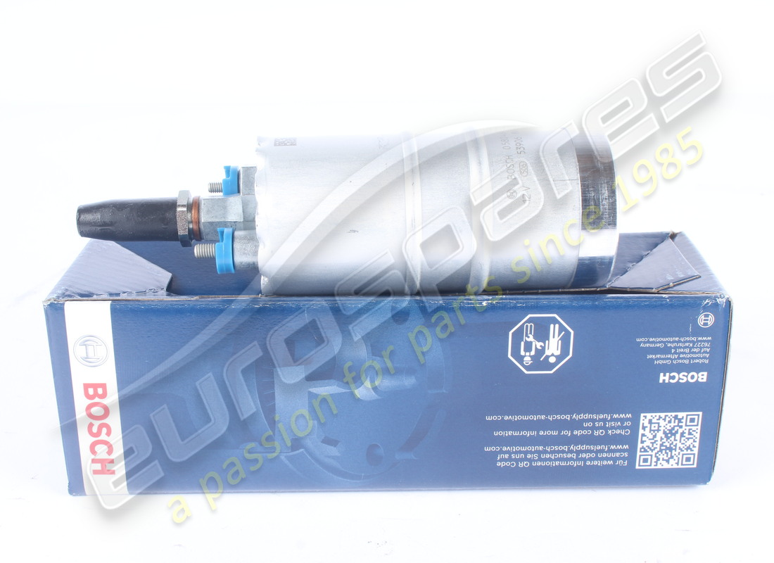NEW BOSCH FUEL PUMP (50 MM). PART NUMBER 155592 (1) new bosch fuel pump (50 mm). part number 155592 (1)
