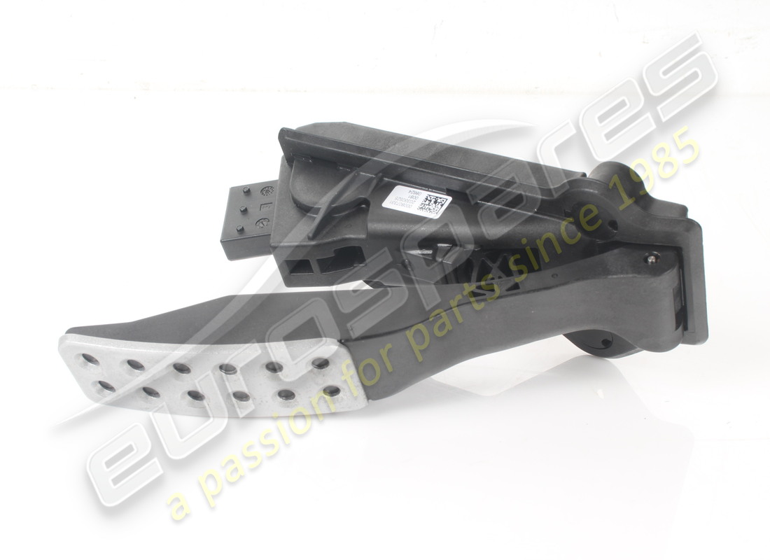 used ferrari complete floor-hinged accelera. part number 807331 (2)
