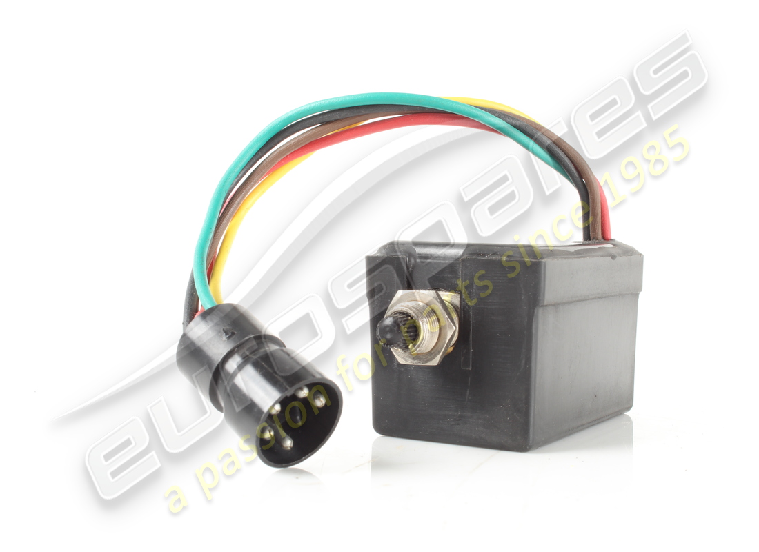 USED FERRARI AIR CON SPEED CONTROL SWITCH. PART NUMBER 62373900 (2) used ferrari air con speed control switch. part number 62373900 (2)