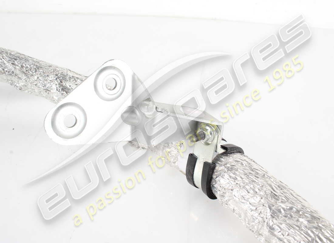 used ferrari front water return hose. part number 331902 (4)