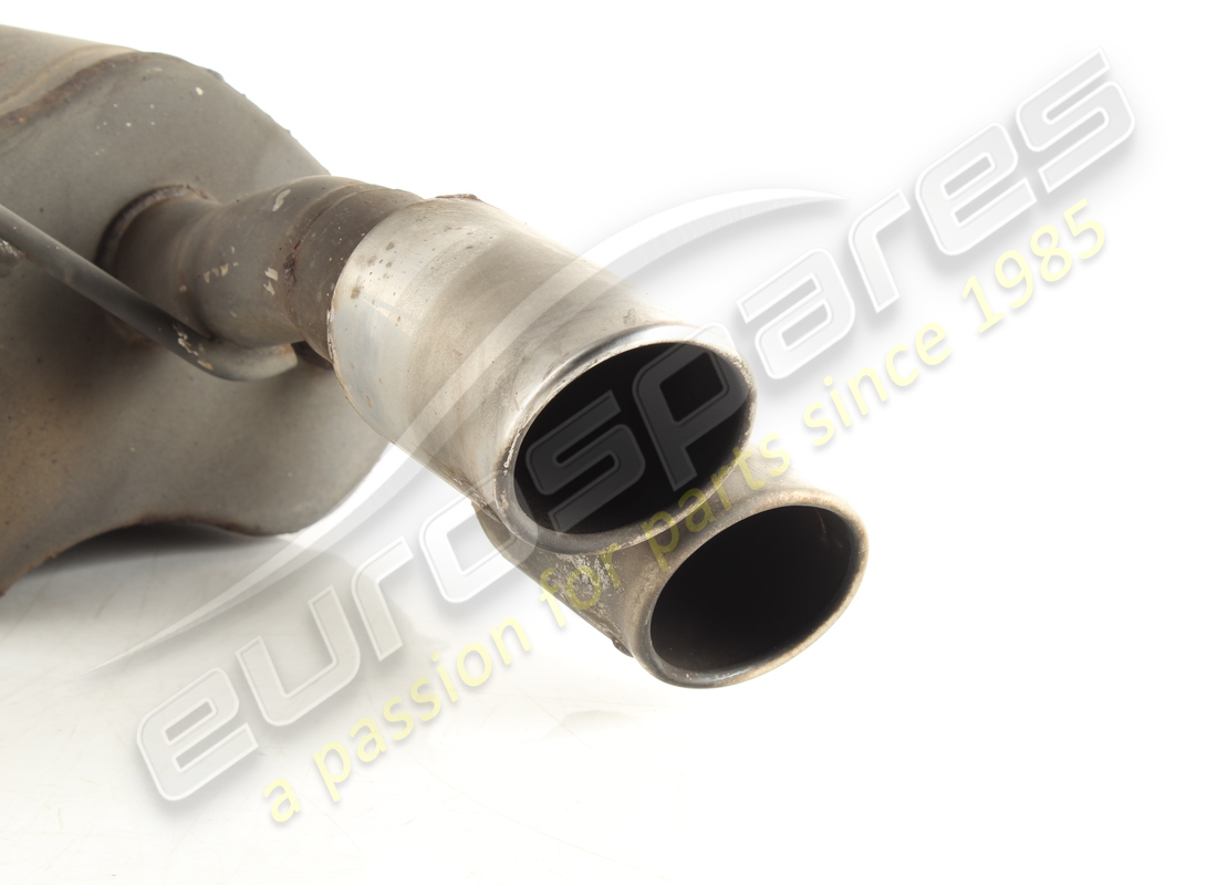 used maserati rear rh silencer. part number 237915 (2)