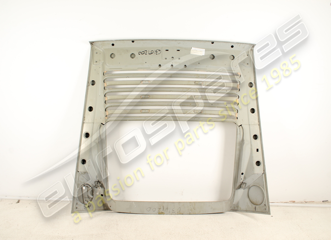 new ferrari engine lid panel. part number 63107200 (2)