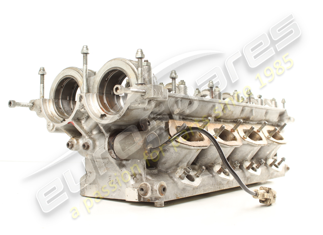 used ferrari rh cylinder head complete. part number 180705 (2)