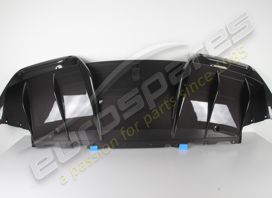 NEW Ferrari CARBON REAR DIFFUSER . PART NUMBER 887758 (1)