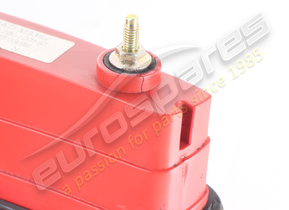 used maserati lh rear light with fixed led. part number 383100137 (4)