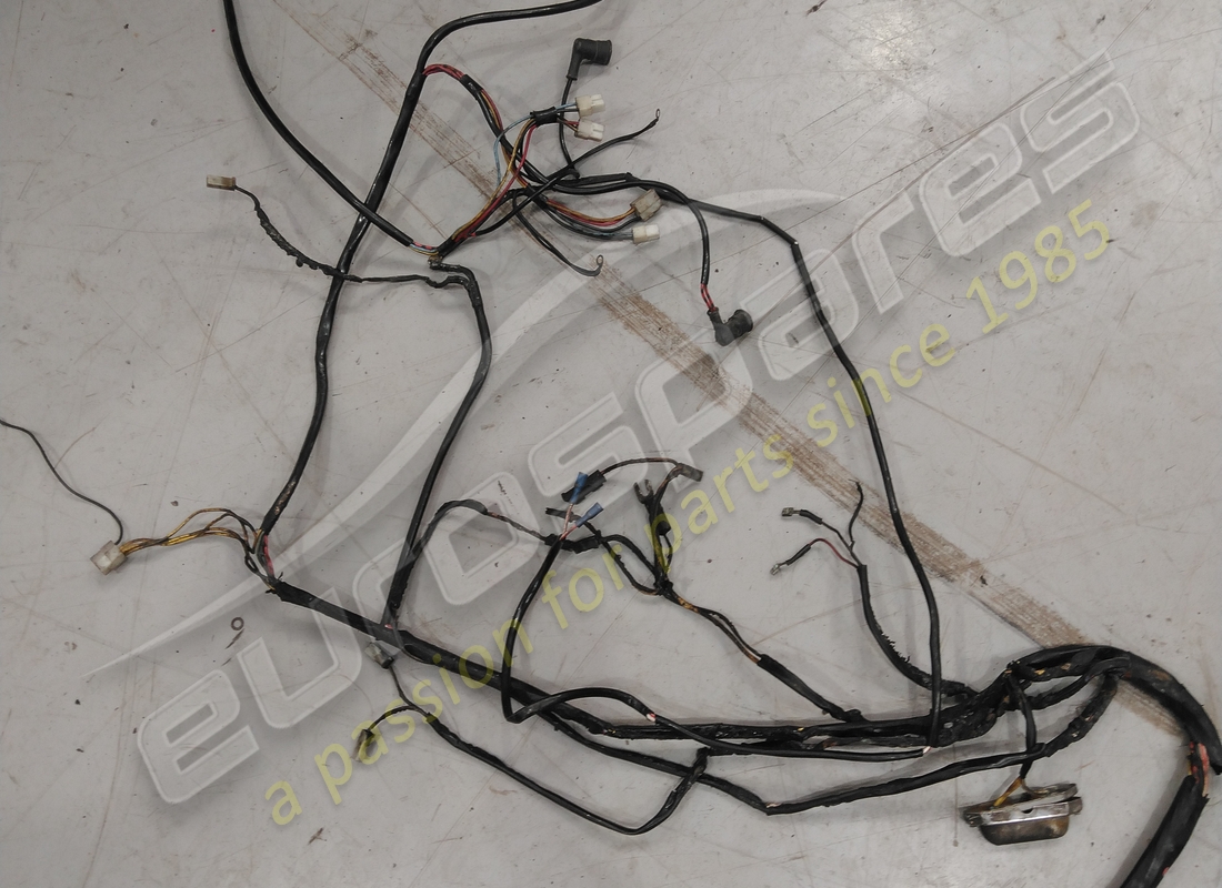damaged ferrari wiring loom. part number 40332504 (2)