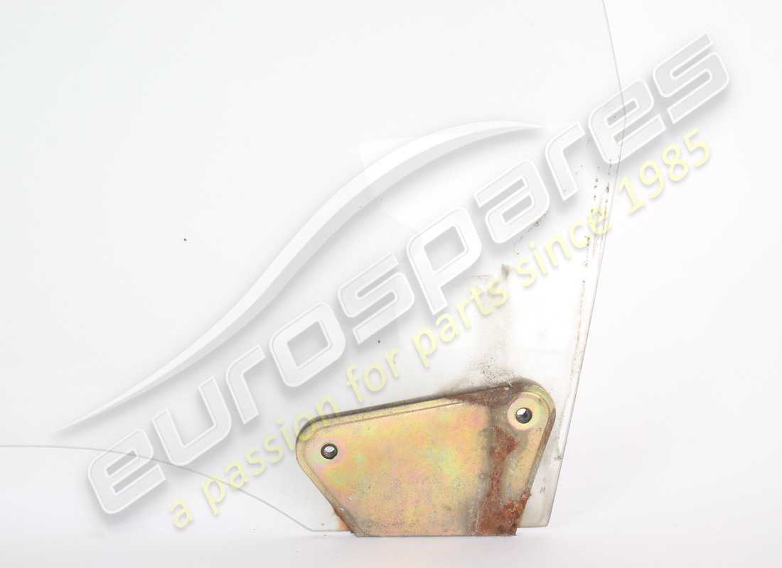 used ferrari lh glass. part number 62104400 (3)