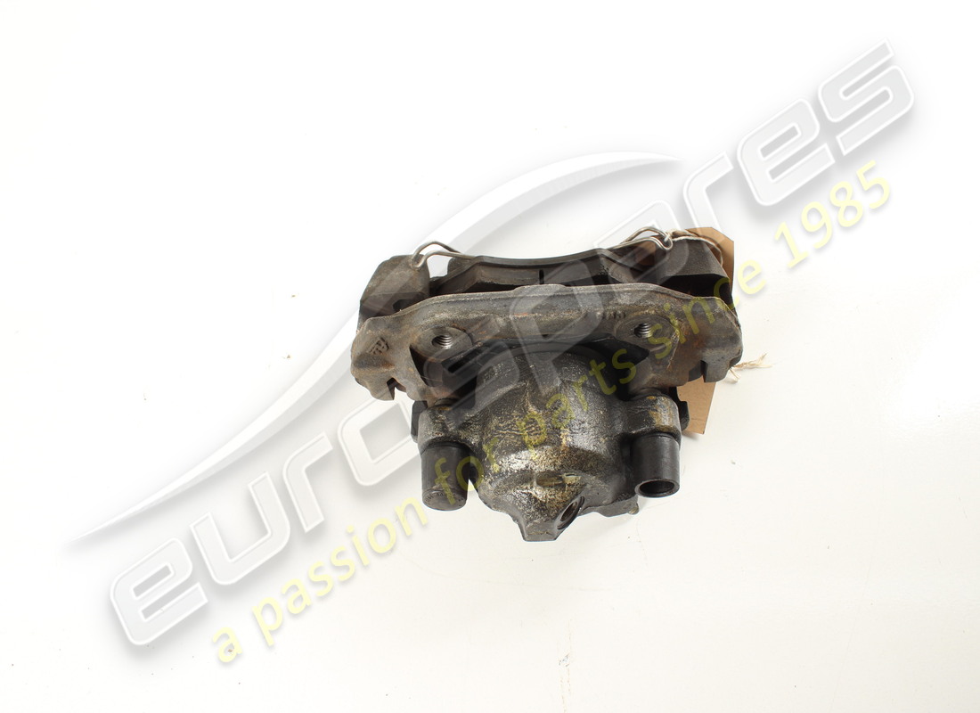 used ferrari rh rear brake caliper. part number 136602 (2)