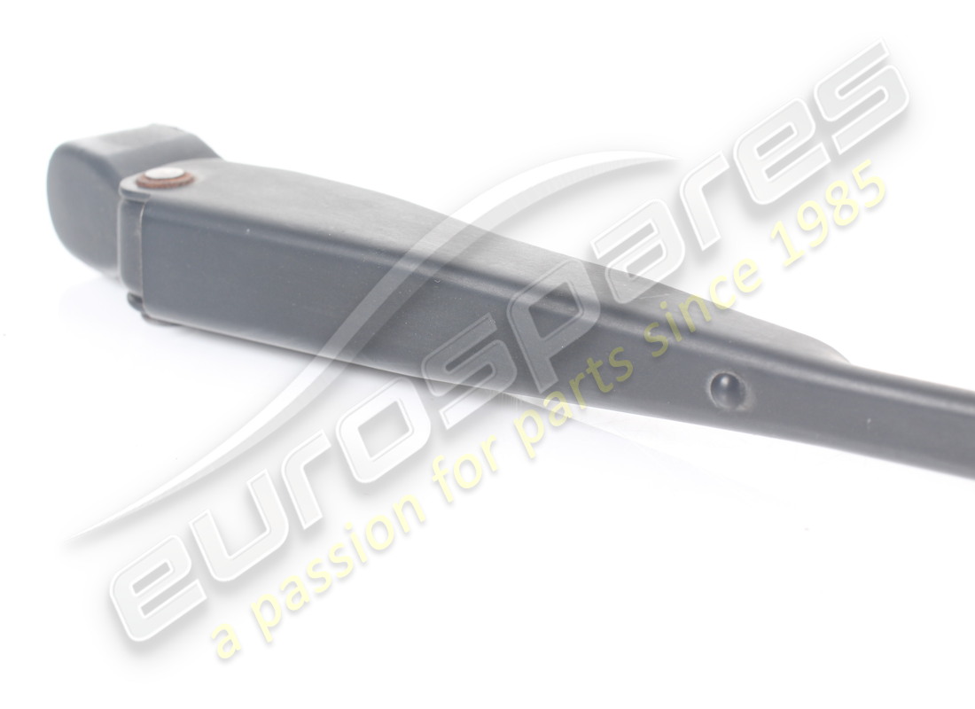 USED FERRARI LH WIPER ARM RHD PART NUMBER 110589 (4) used ferrari lh wiper arm rhd part number 110589 (4)