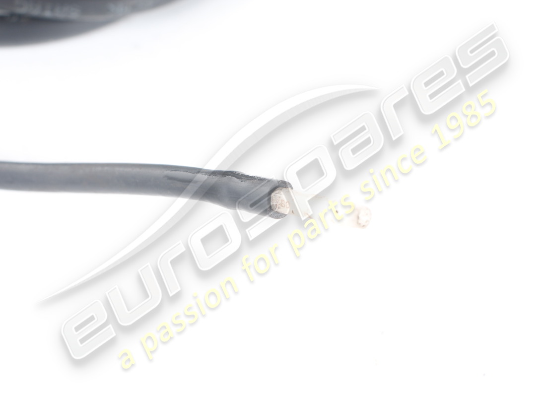 USED MASERATI MASERATI PART 30551155. PART NUMBER 30551155 (4) used maserati maserati part 30551155. part number 30551155 (4)