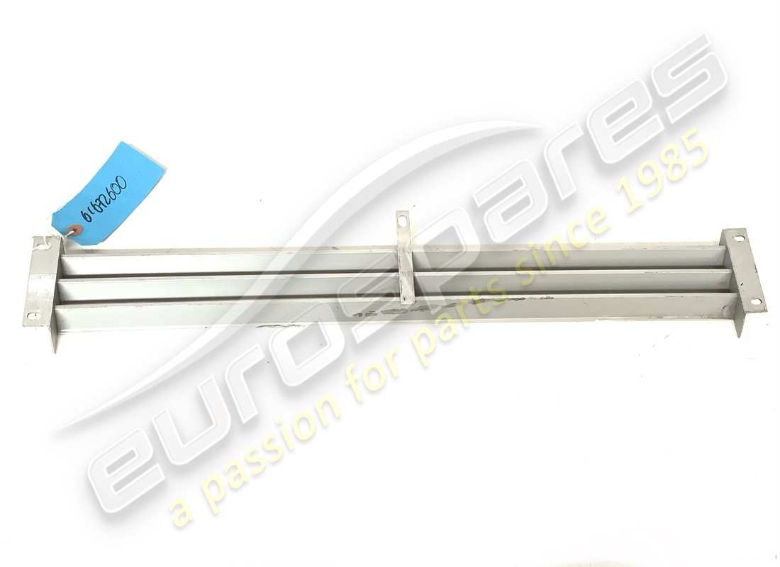 new ferrari front bonnet grille. part number 61672600 (2)