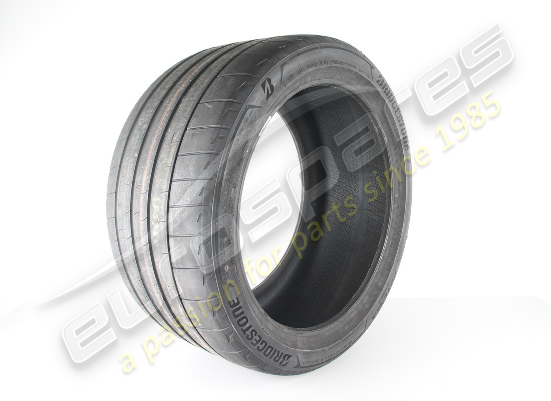 new ferrari pirelli rear summer tyre p-zero, 315-35 zr20 (106y). part number 270412 (5)