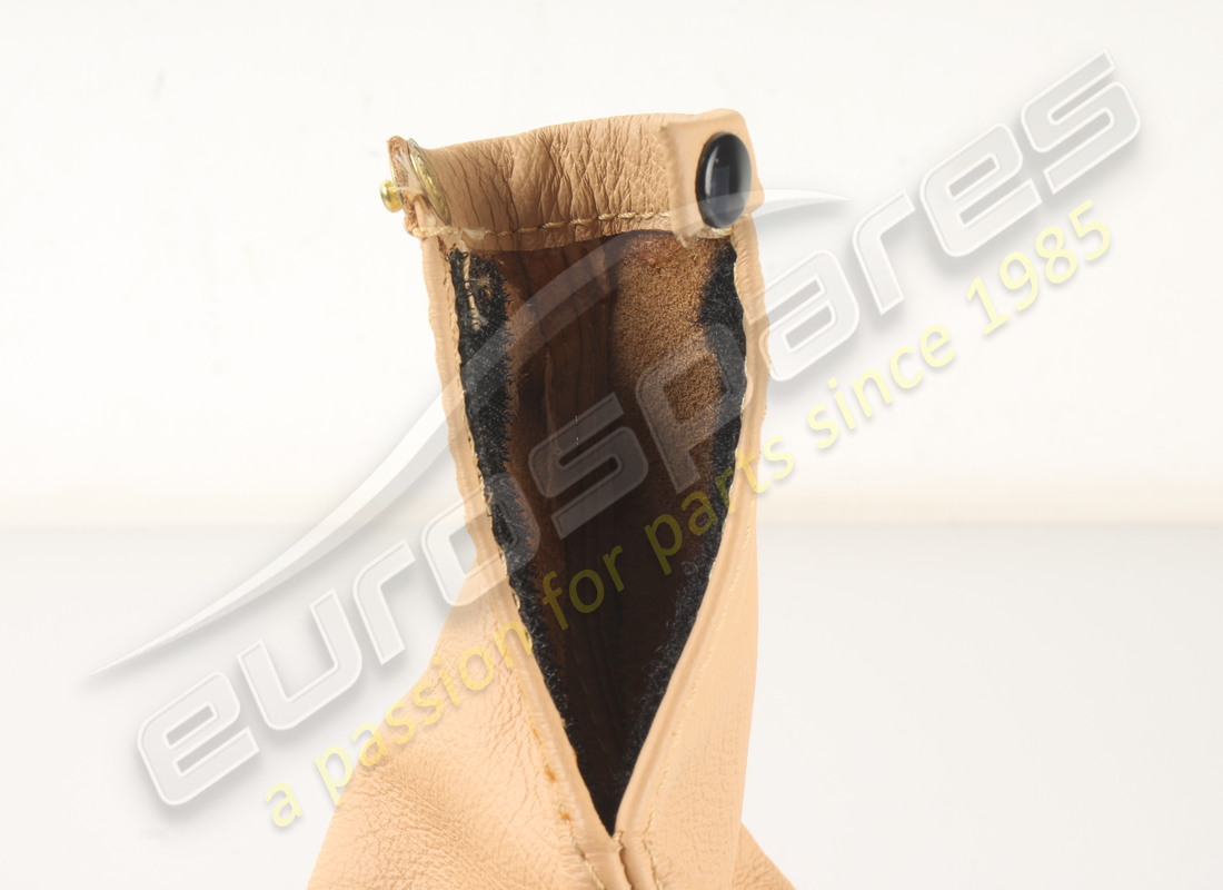 new (other) maserati automatic gear lever leather surround - lhd - beige. part number 981001301 (4)