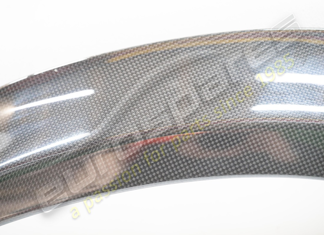 used ferrari complete lh rear door cladding. part number 901746 (2)