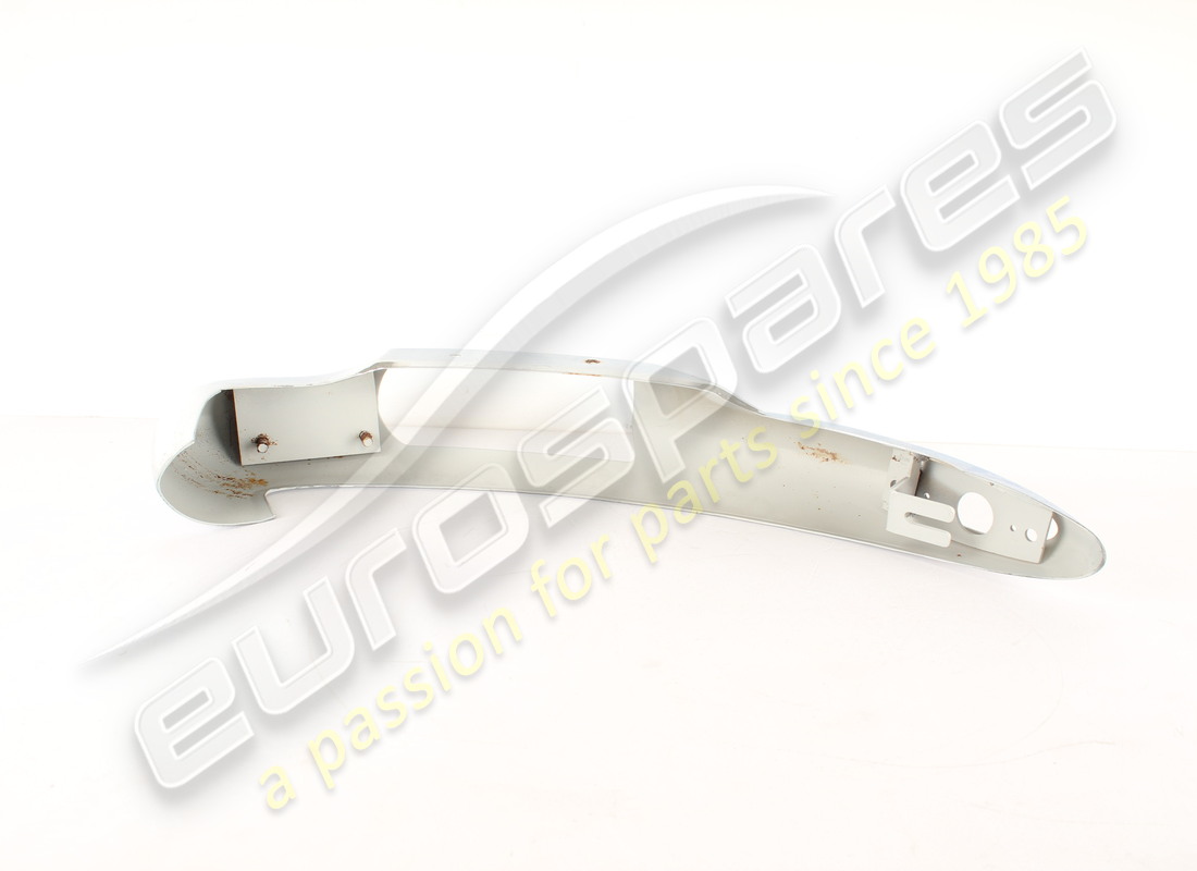 new ferrari rh front quarter bumper. part number 2513600202 (2)