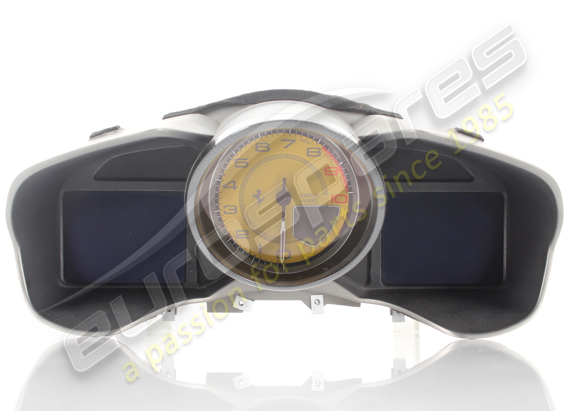 USED Ferrari INSTRUMENT PANEL . PART NUMBER 274568 (1)