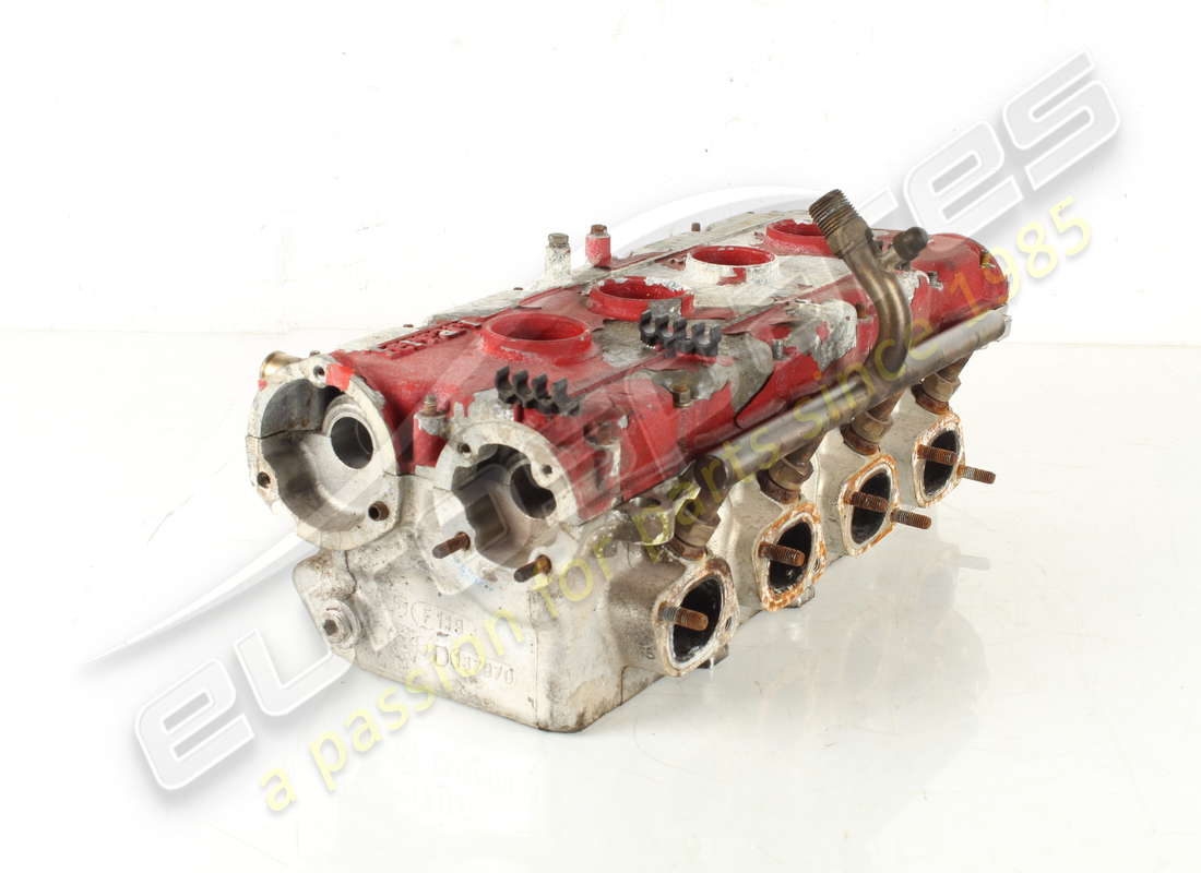 used ferrari rh cylinder head complete. part number 143273 (3)