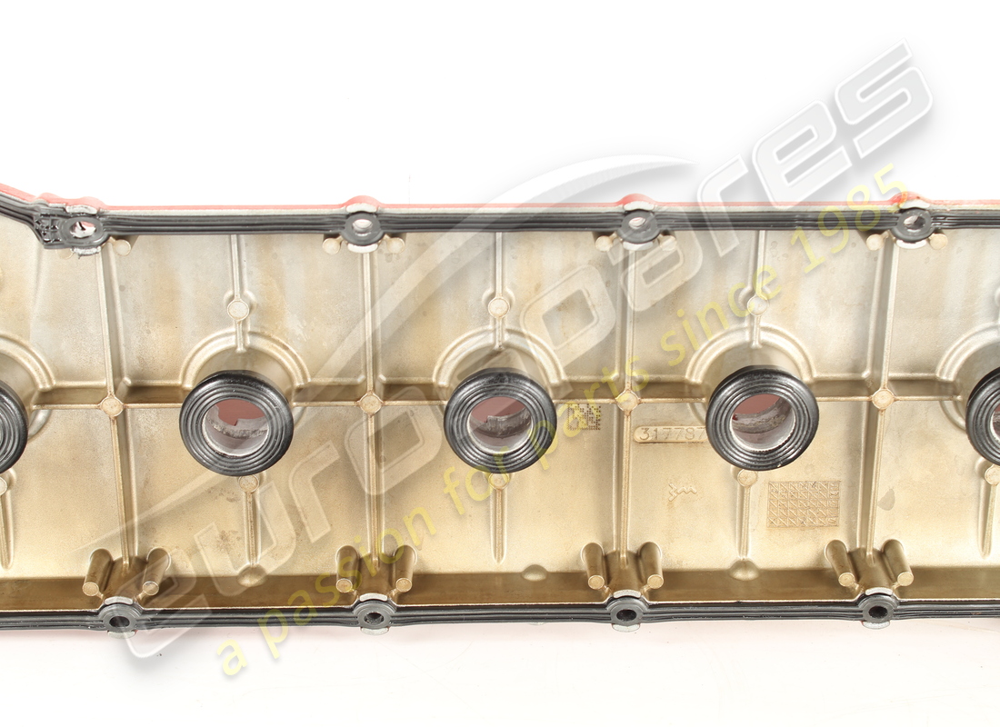 used ferrari lh cylinder head cover. part number 816000 (7)