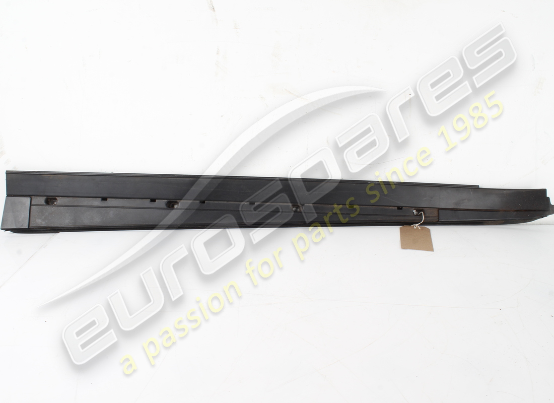 USED Ferrari RH KICK PLATE . PART NUMBER 64552200 (1)