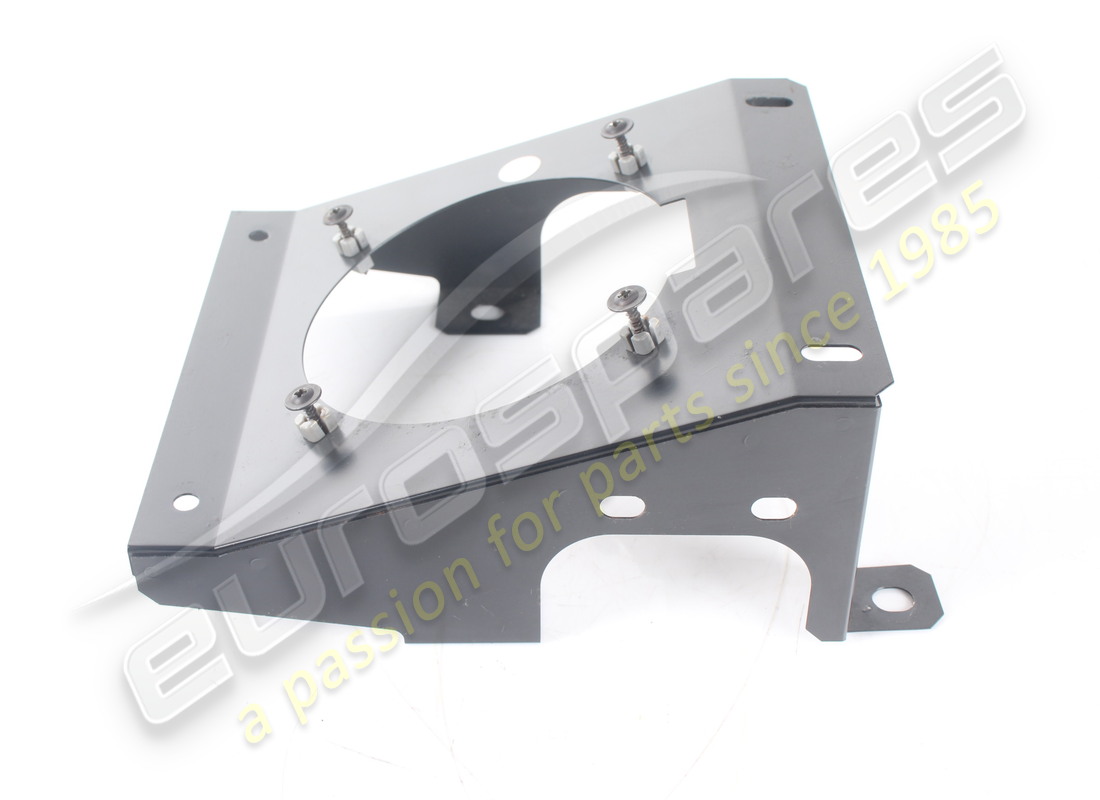 used maserati bracket. part number 388300288 (2)