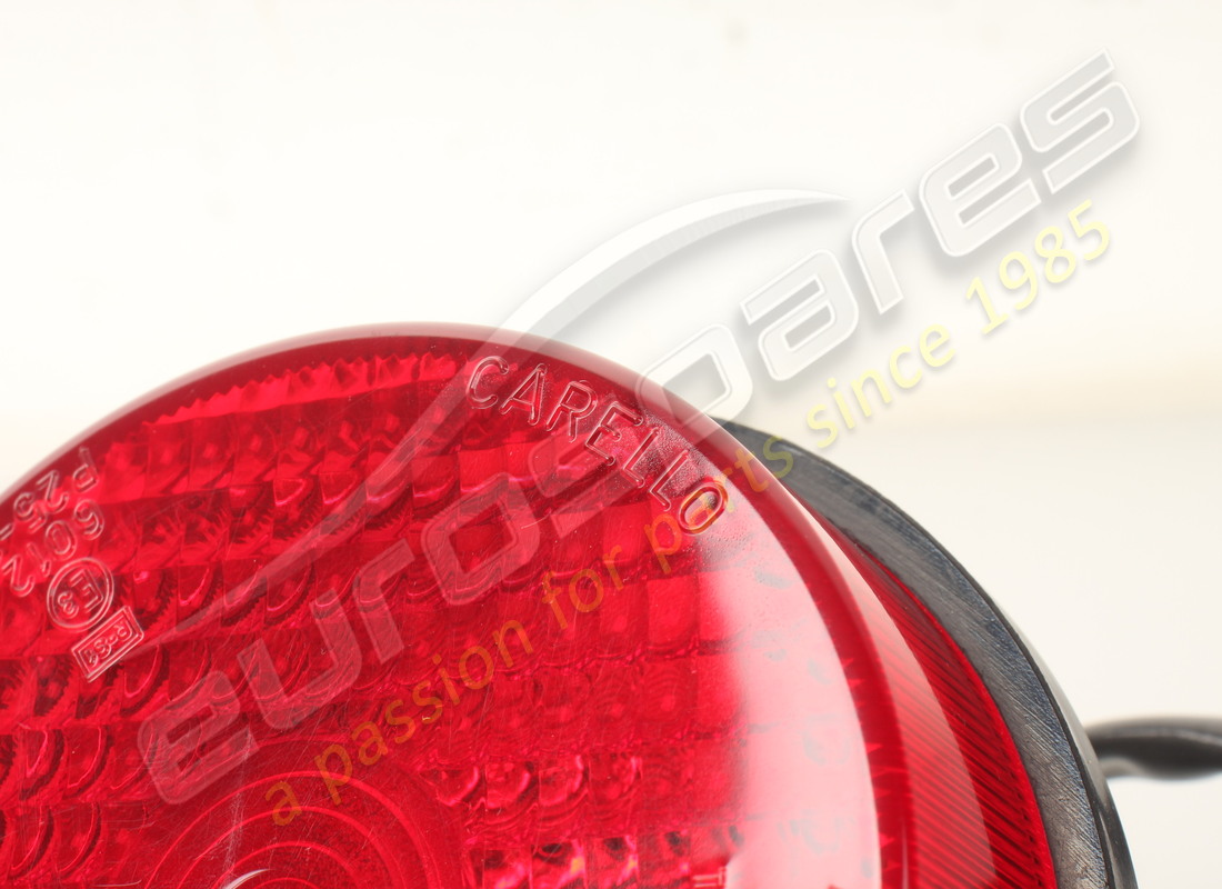 new ferrari rear tail lamp c/w reflector oe. part number 20082301 (2)