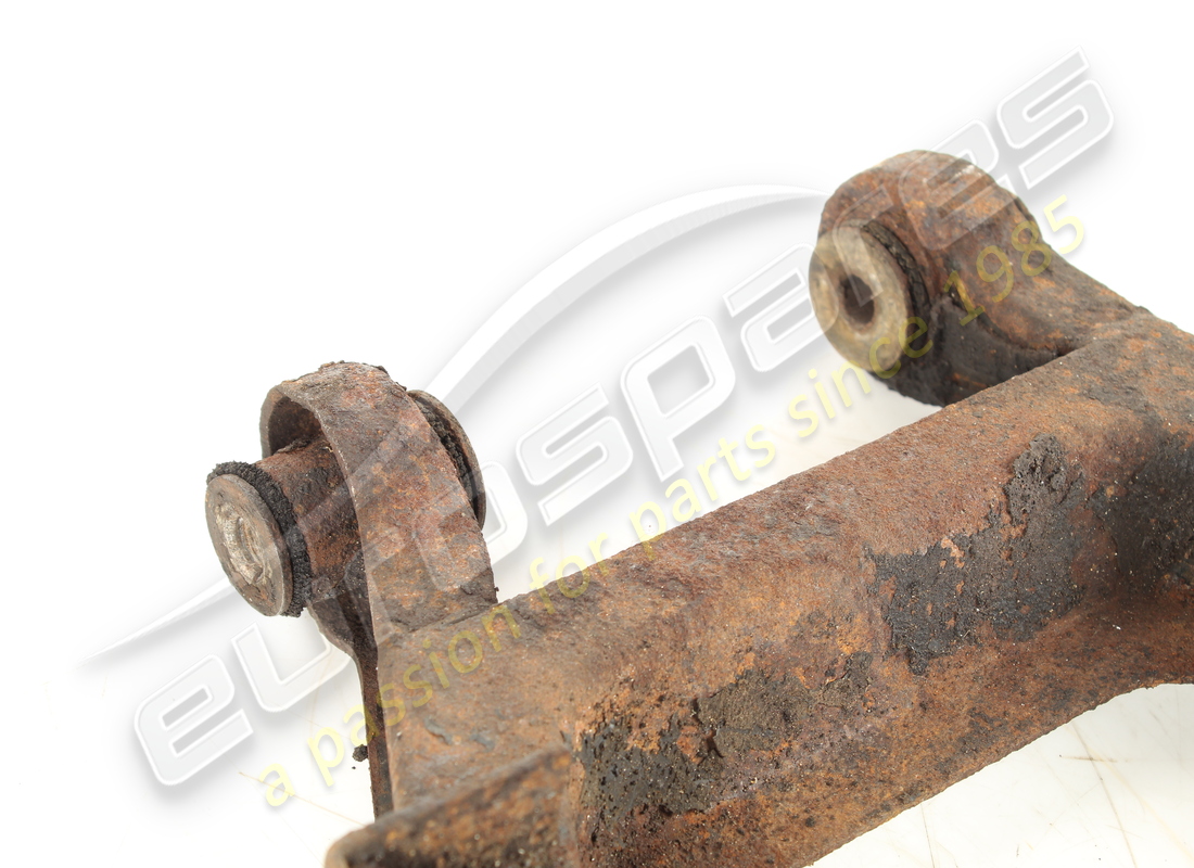 USED FERRARI LH REAR SUSPENSION LOWER LEVER. PART NUMBER 117806 (2) used ferrari lh rear suspension lower lever. part number 117806 (2)