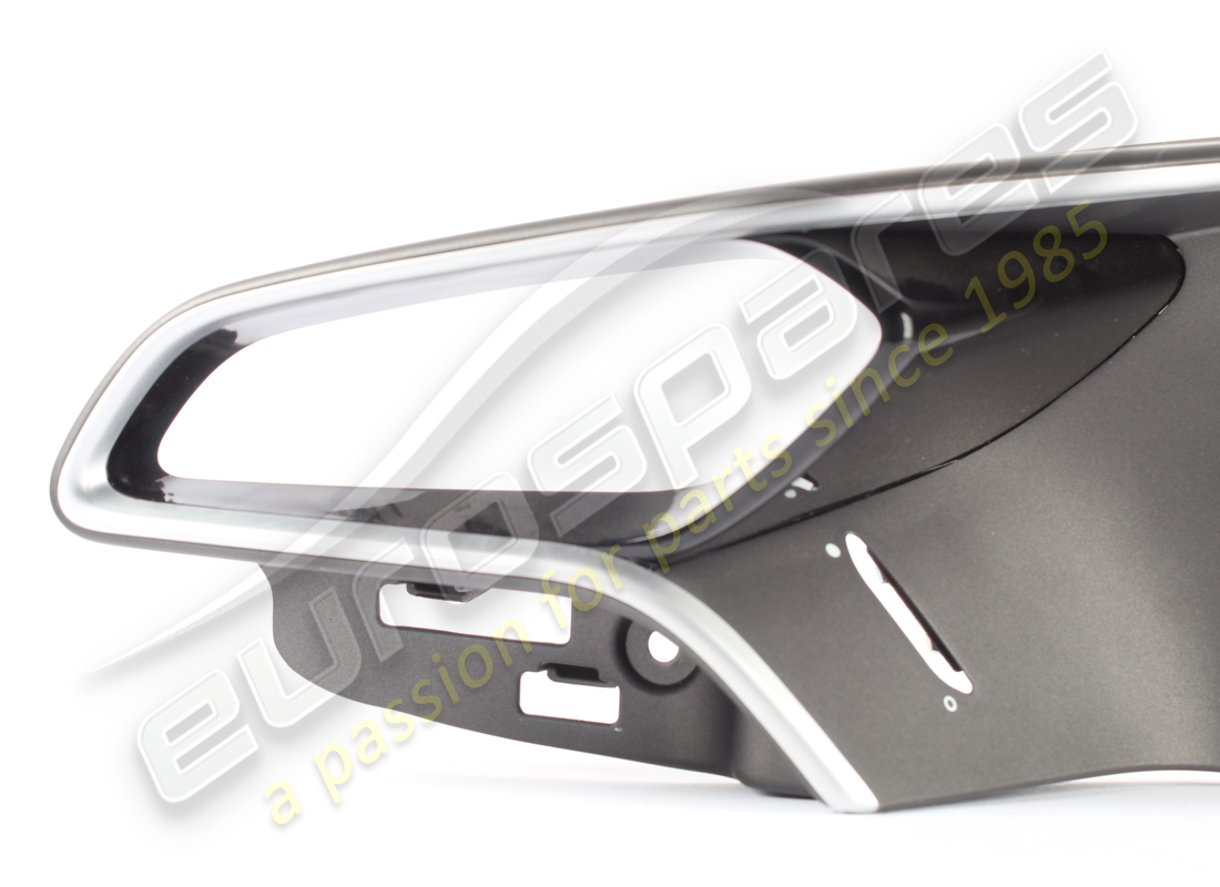 USED FERRARI COMPLETE LH CLUSTER CASTING. PART NUMBER 970252 (2) used ferrari complete lh cluster casting. part number 970252 (2)