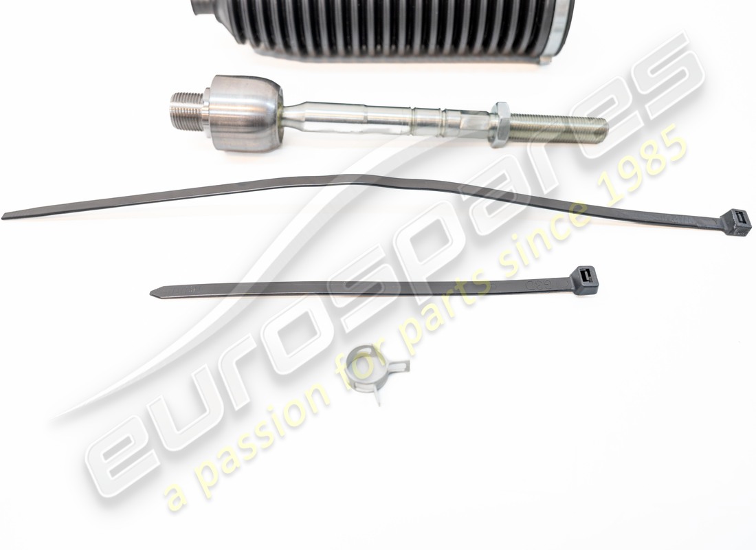 NEW EUROSPARES MASERATI GHIBLI INNER STEERING JOINT & BOOT KIT. PART NUMBER EAP1471481 (3) new eurospares maserati ghibli inner steering joint & boot kit. part number eap1471481 (3)