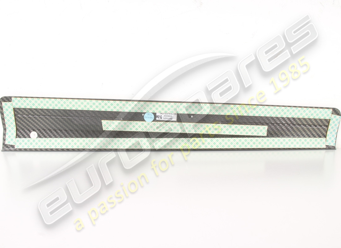 new ferrari rh kickplate. part number 85982400 (3)