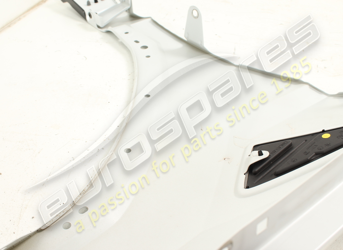 used lamborghini lh front fender. part number 4ml821105a (6)