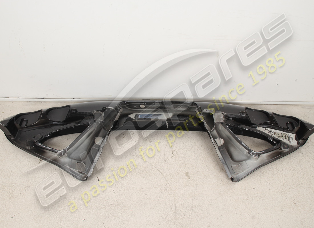 new (other) ferrari complete rear spoiler. part number 949122 (4)