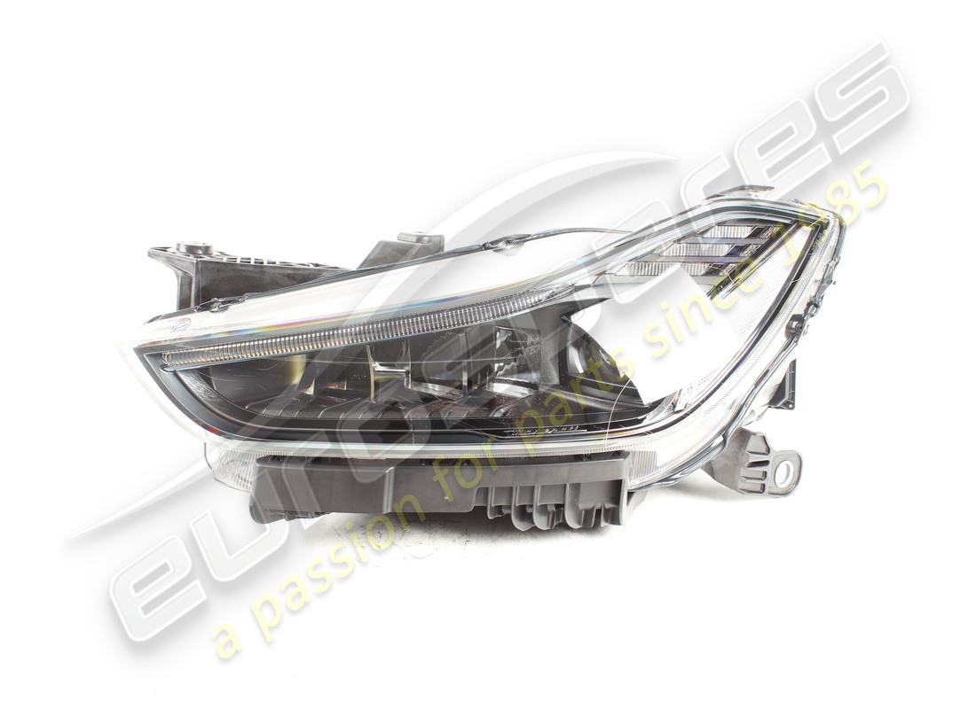 new maserati lh front upper dark headligh. part number 670106169 (1)
