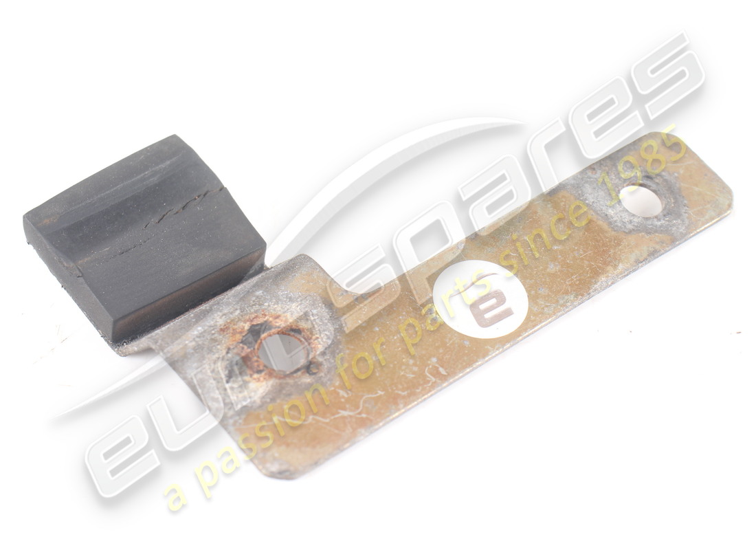 USED Maserati COMPLETE RH BRACKET FOR WAT. RADIATOR R . PART NUMBER 384000144 (1)