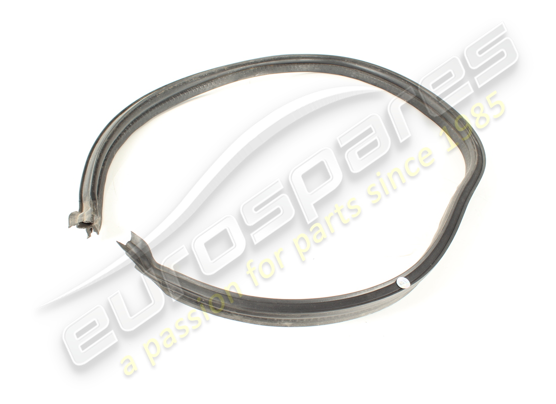 USED Ferrari UNDERWINDSCREEN TRAY SEAL . PART NUMBER 83315600 (1)