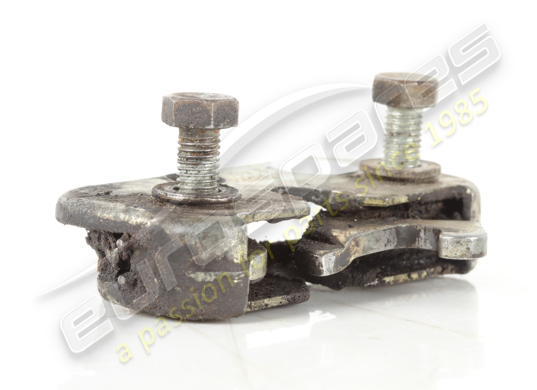 used ferrari bonnet lock. part number 60277407 (3)