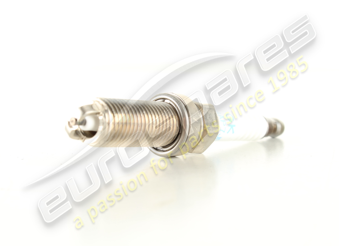 new ngk spark plug. part number 310840 (2)