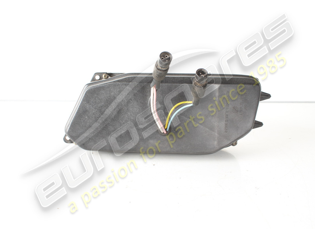 used ferrari rh front fog light. part number 134449 (2)