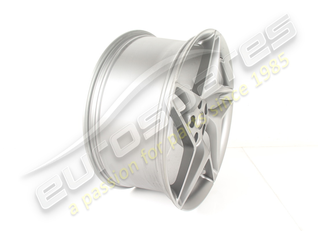 new (other) ferrari lh front wheel. part number 861244 (2)