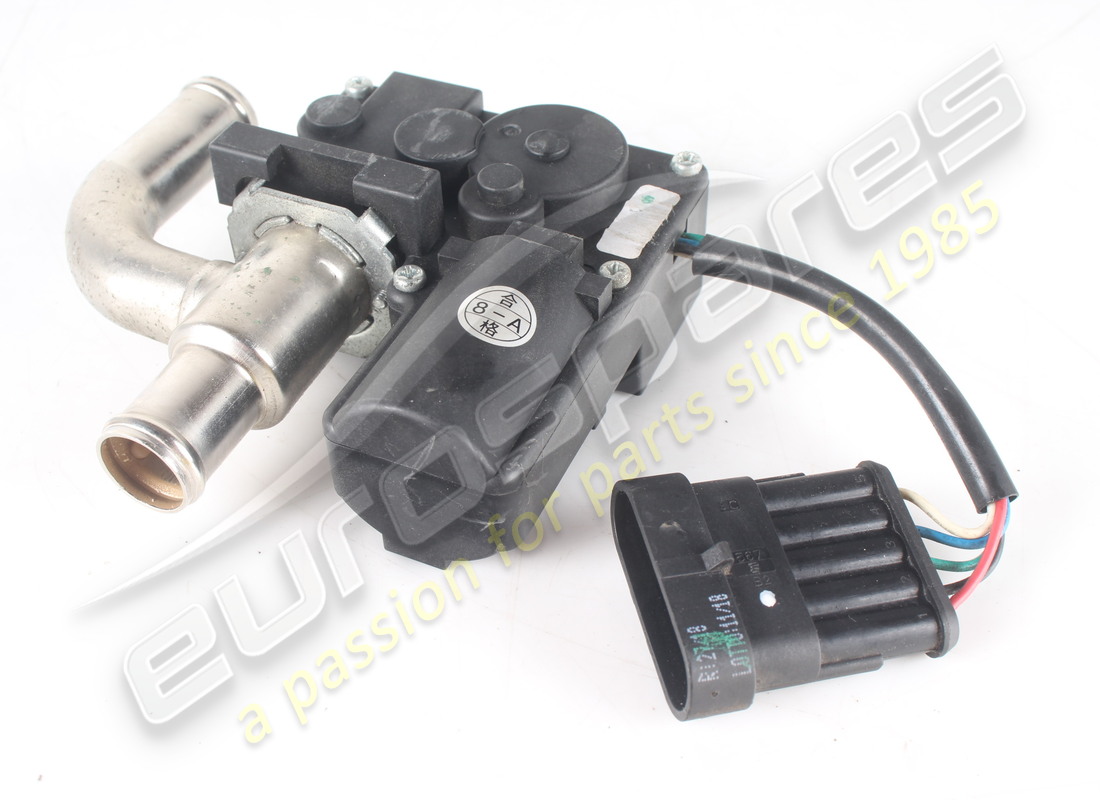 USED Ferrari RH TGK VALVE . PART NUMBER 67635900 (1) USED Ferrari RH TGK VALVE . PART NUMBER 67635900 (1)