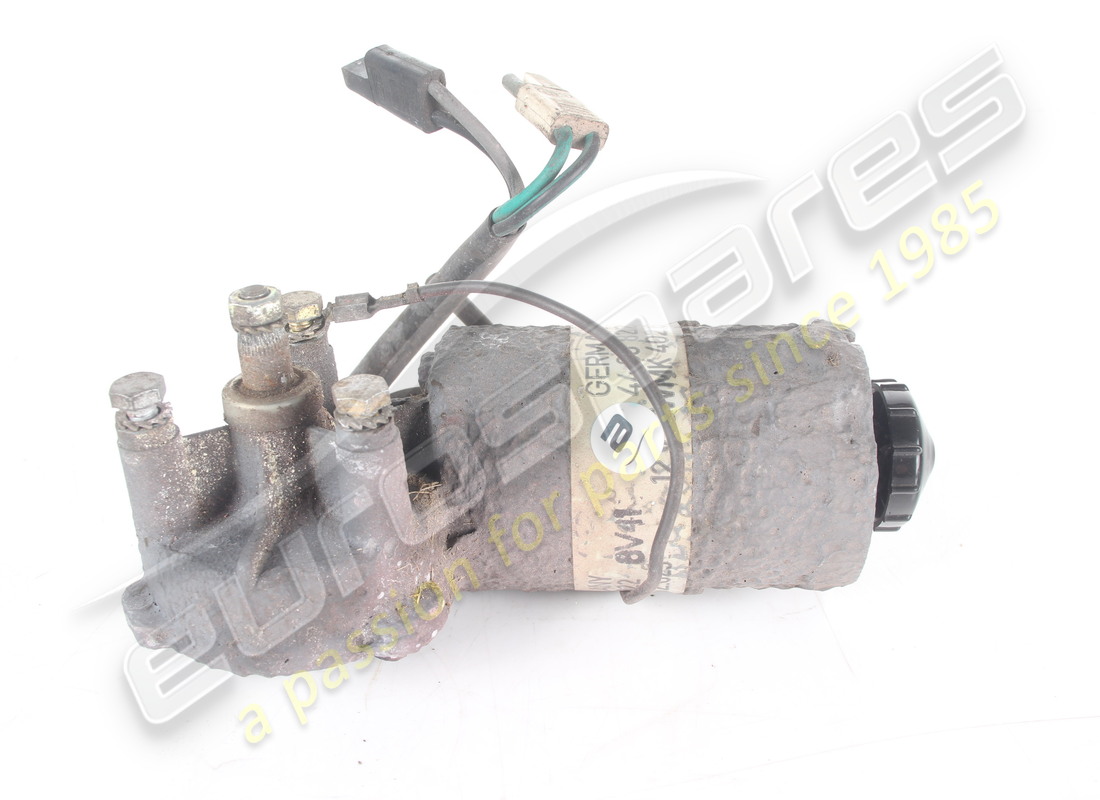 USED FERRARI HEADLIGHT LIFTING MOTOR. PART NUMBER 172534 (2) used ferrari headlight lifting motor. part number 172534 (2)
