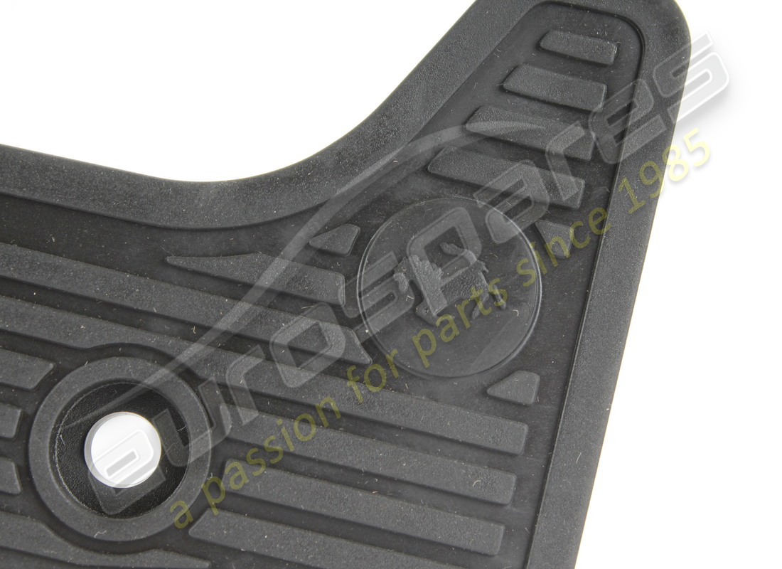 new ferrari driver side footrest. part number 82759900 (2)