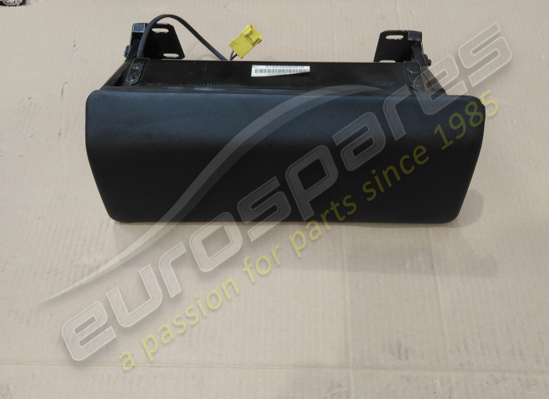 USED Ferrari RHD AIRBAG IN VM8500 . PART NUMBER 64628700 (1)