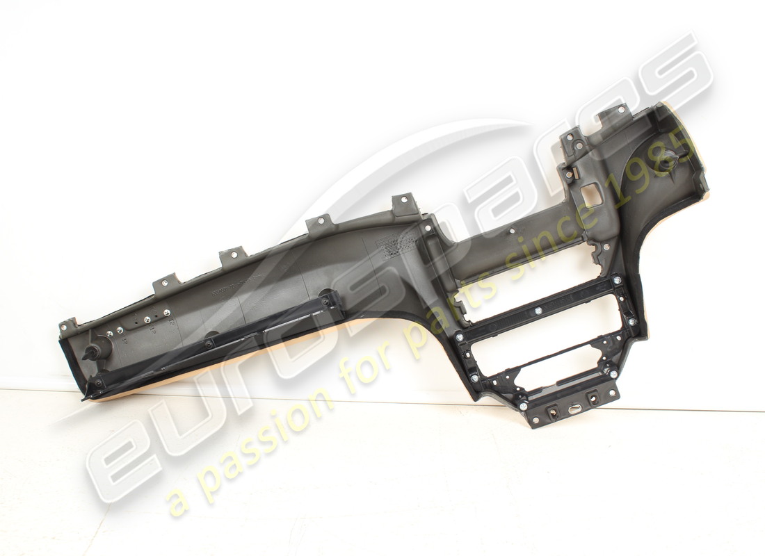 new maserati central dashb.trim platebeig. part number 81324101 (2)