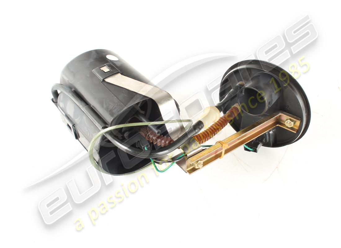 used maserati fuel pump. part number 383700003 (2)