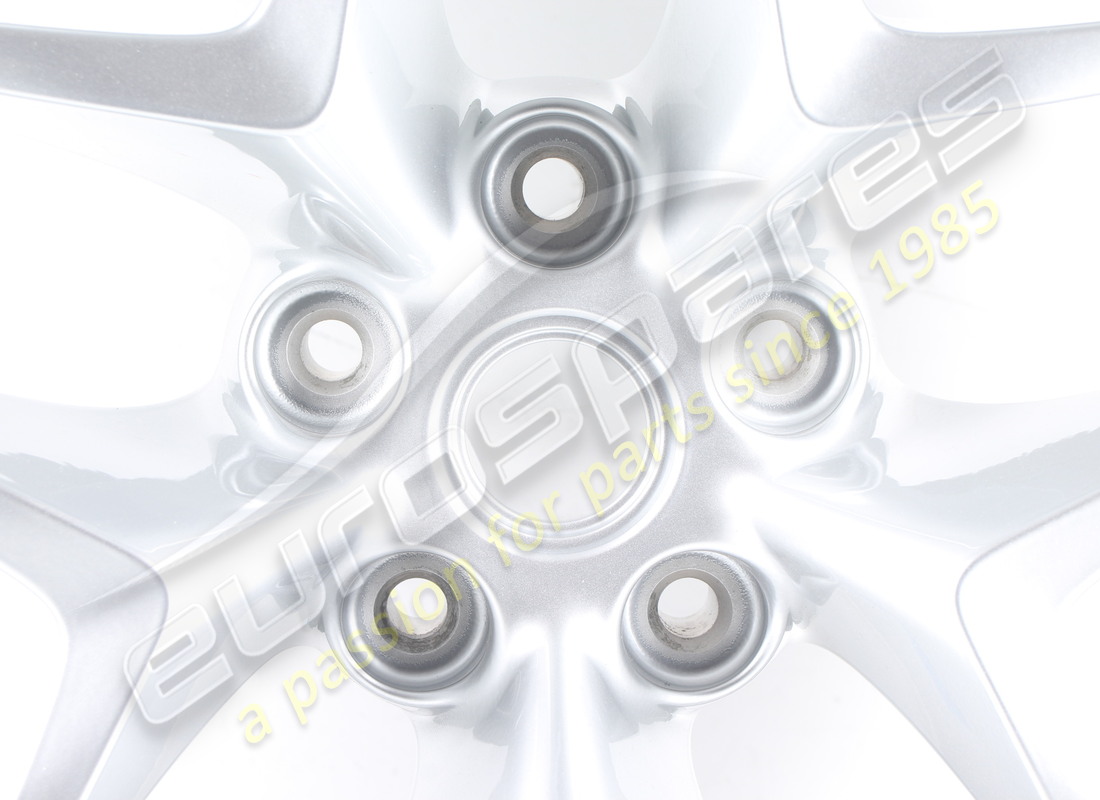 RECONDITIONED FERRARI REAR WHEEL. PART NUMBER 881321 (2) reconditioned ferrari rear wheel. part number 881321 (2)