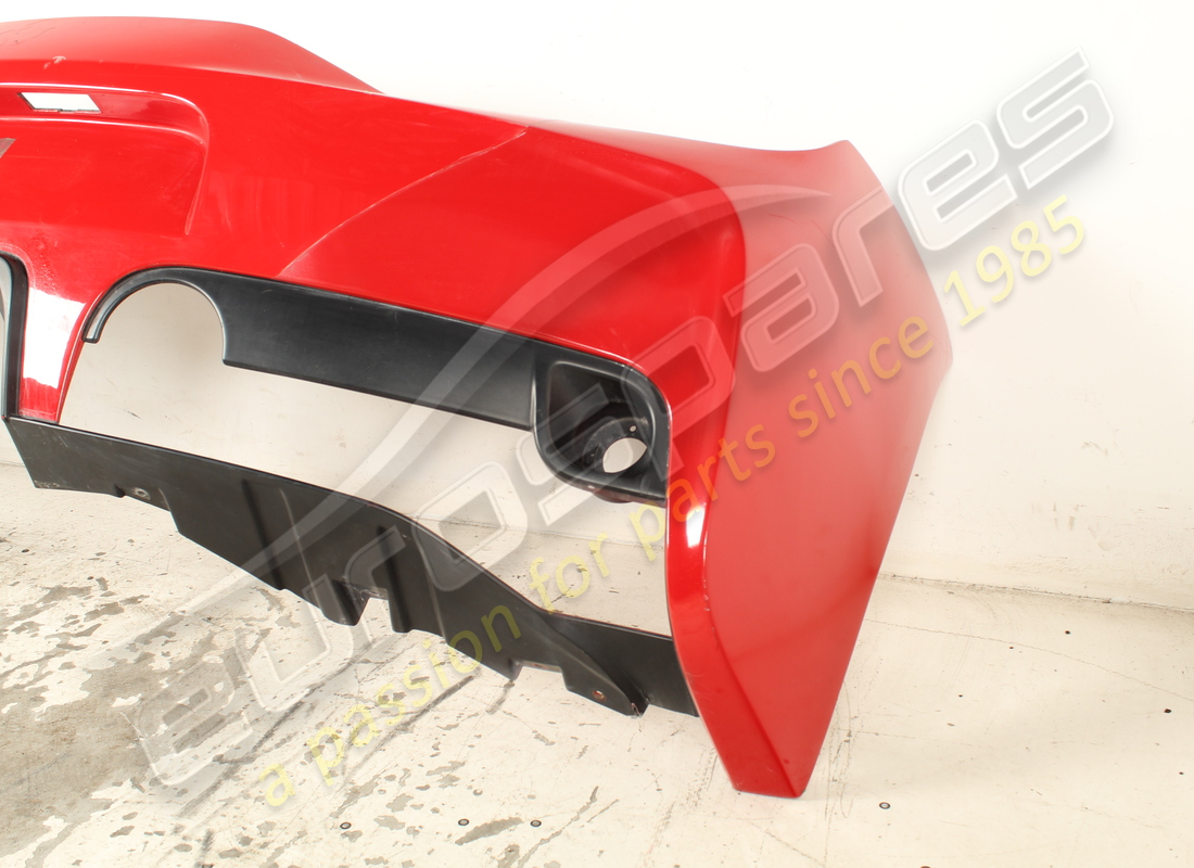 used ferrari complete rear bumper. part number 85714410 (3)