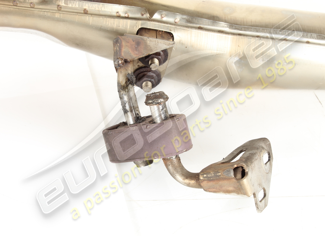 used ferrari rh rear extension. part number 300458 (5)