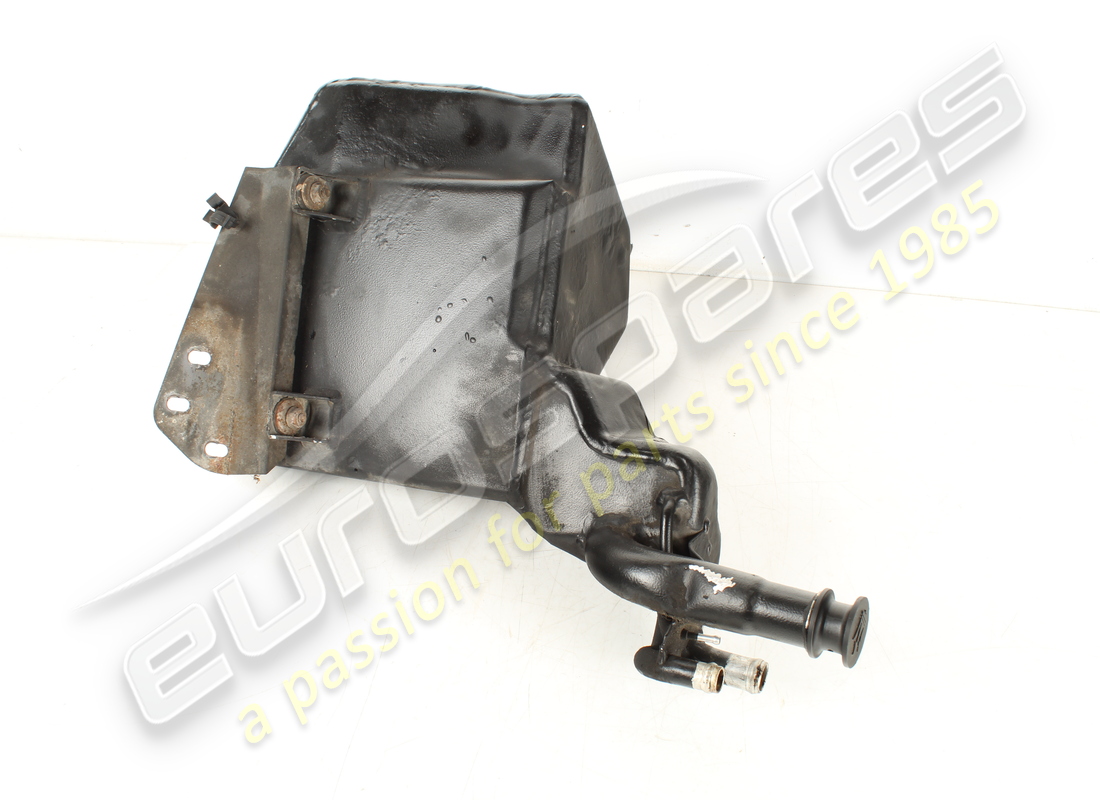 used maserati oil tank. part number 205033 (1)