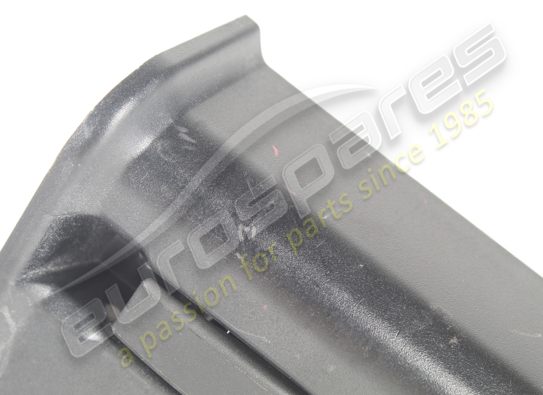 used ferrari rh separator hook cover. part number 82853000 (2)